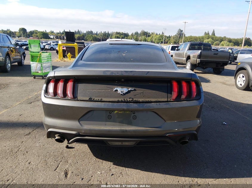 FORD MUSTANG - zdjęcie 17