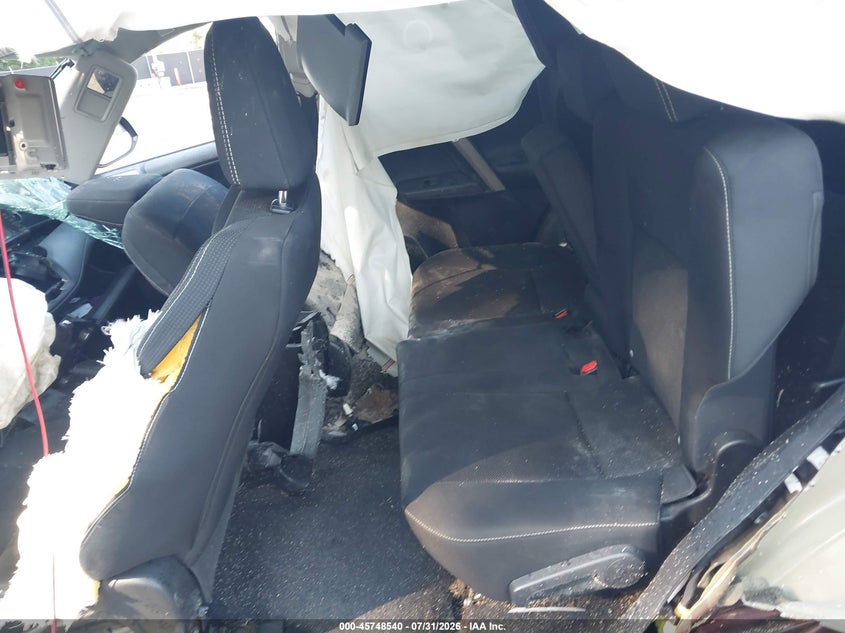 TOYOTA RAV4 - zdjęcie 8