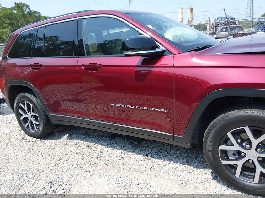 JEEP GRAND CHEROKEE - zdjęcie 13