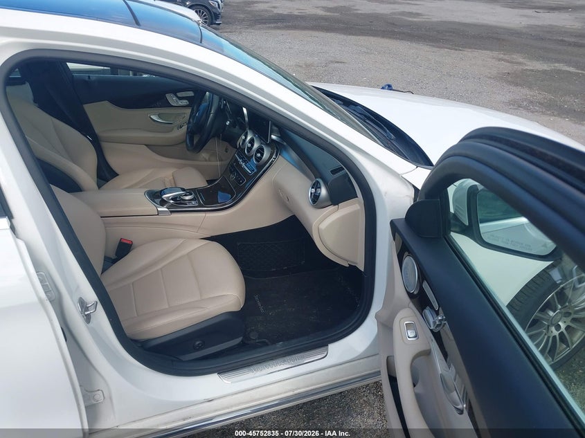 MERCEDES-BENZ C 300 - zdjęcie 5