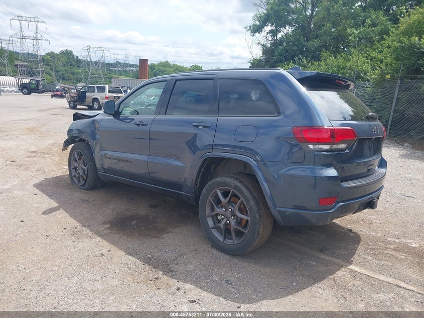 JEEP GRAND CHEROKEE - zdjęcie 3