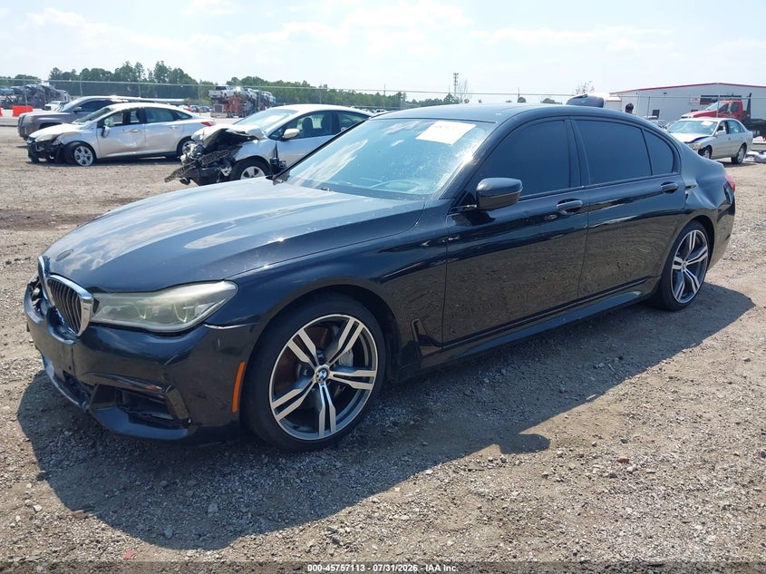 BMW 750I - zdjęcie 2