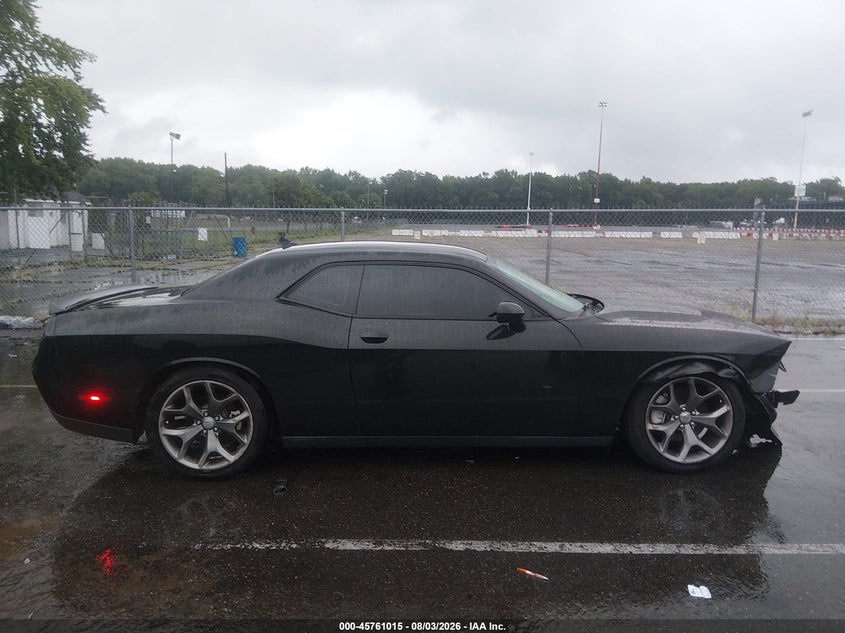 DODGE CHALLENGER - zdjęcie 13