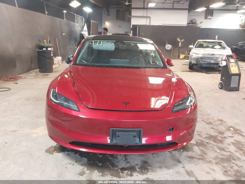 TESLA MODEL 3 - zdjęcie 12