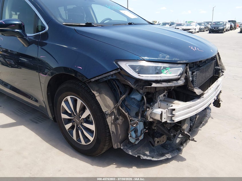 CHRYSLER PACIFICA HYBRID - zdjęcie 19