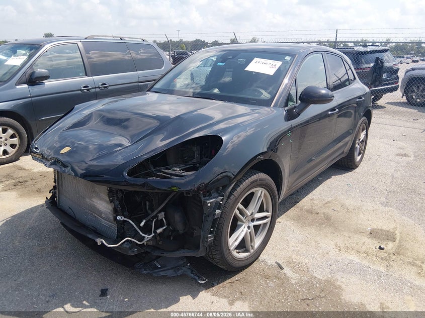 PORSCHE MACAN - zdjęcie 2