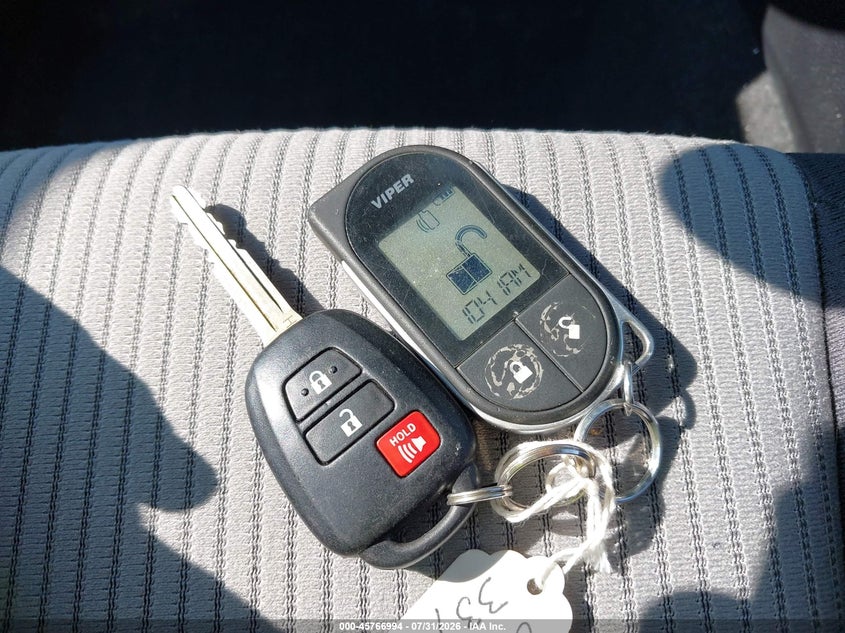 TOYOTA RAV4 - zdjęcie 11