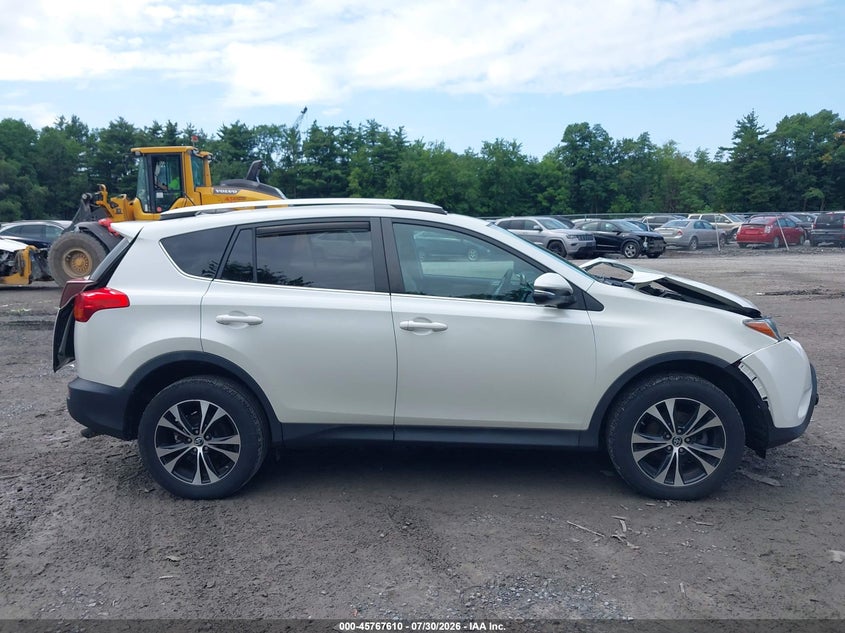 TOYOTA RAV4 - zdjęcie 13