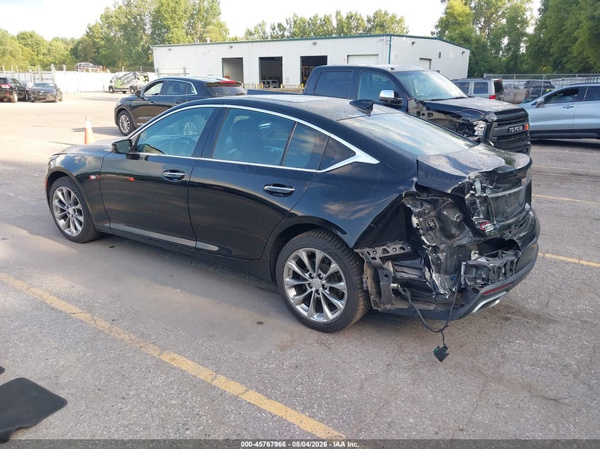 CADILLAC CT5 - zdjęcie 3