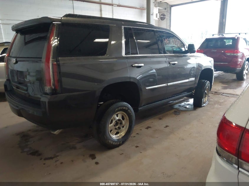 CADILLAC ESCALADE - zdjęcie 4