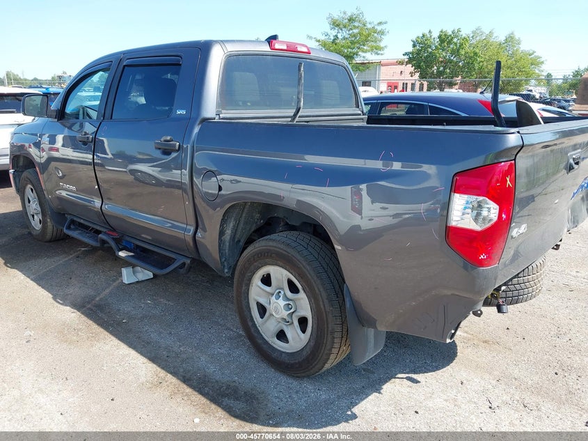 TOYOTA TUNDRA - zdjęcie 3