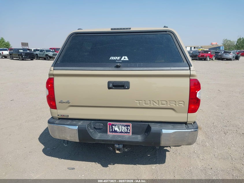 TOYOTA TUNDRA - zdjęcie 17