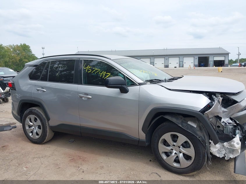 TOYOTA RAV4 - zdjecie 13