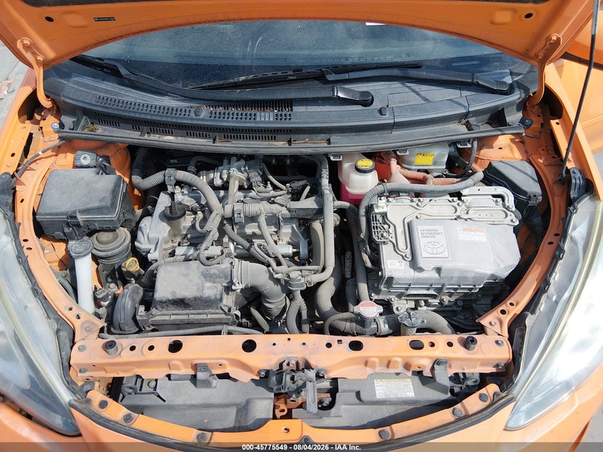 TOYOTA PRIUS C - zdjęcie 10