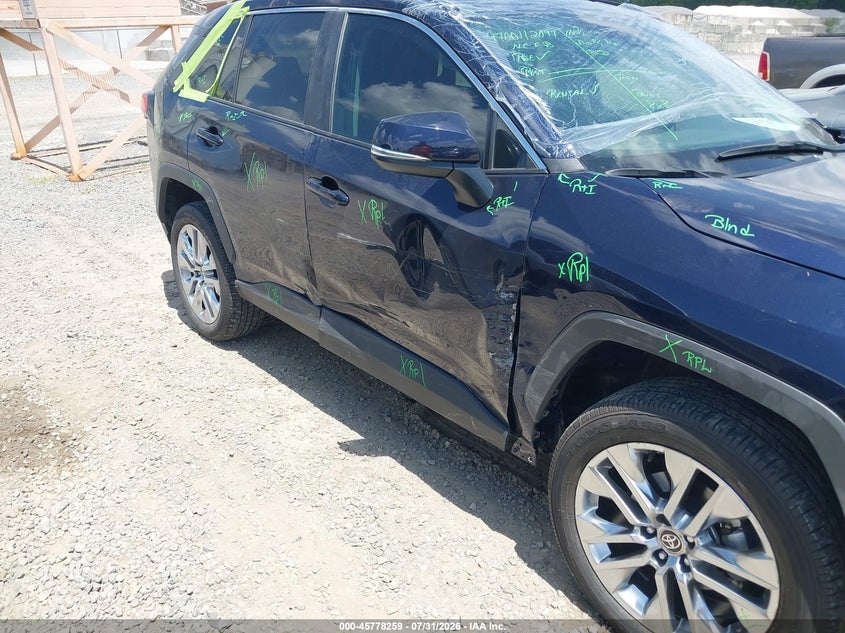 TOYOTA RAV4 - zdjęcie 6