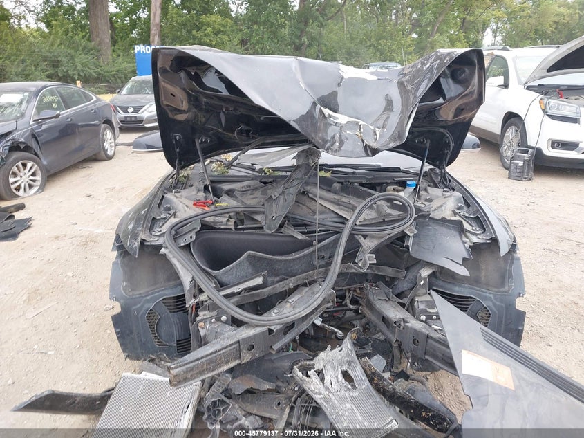 TESLA MODEL S - zdjęcie 11
