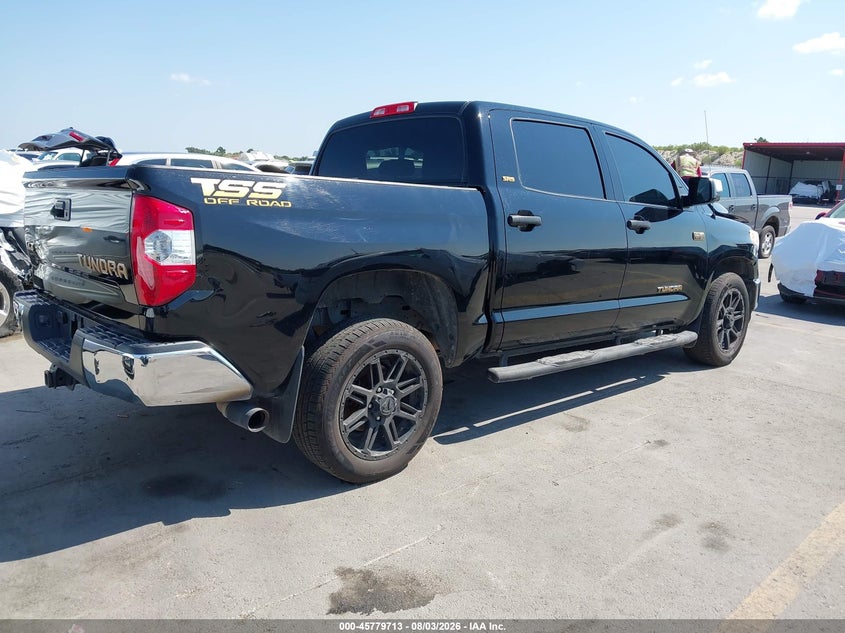 TOYOTA TUNDRA - zdjęcie 4