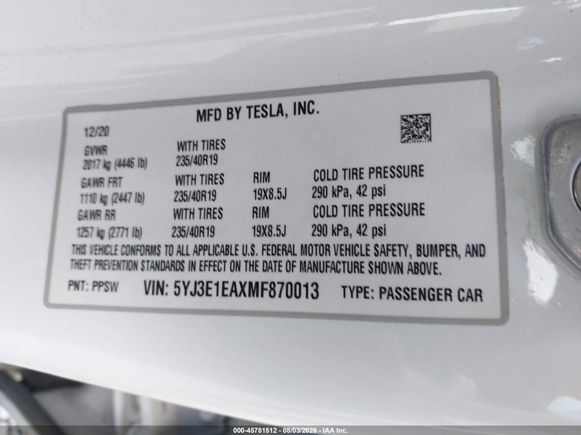 TESLA MODEL 3 - zdjęcie 9
