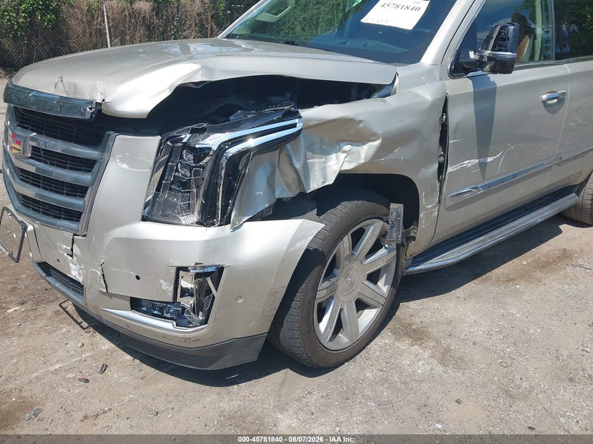CADILLAC ESCALADE - zdjęcie 6