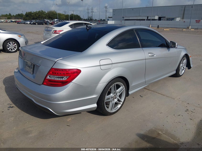 MERCEDES-BENZ C 250 - zdjęcie 4