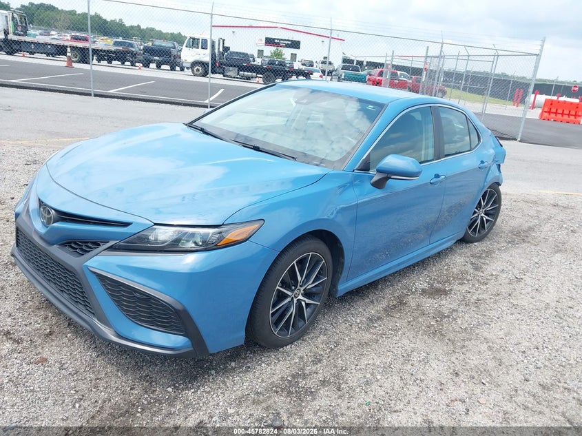 TOYOTA CAMRY - zdjęcie 2