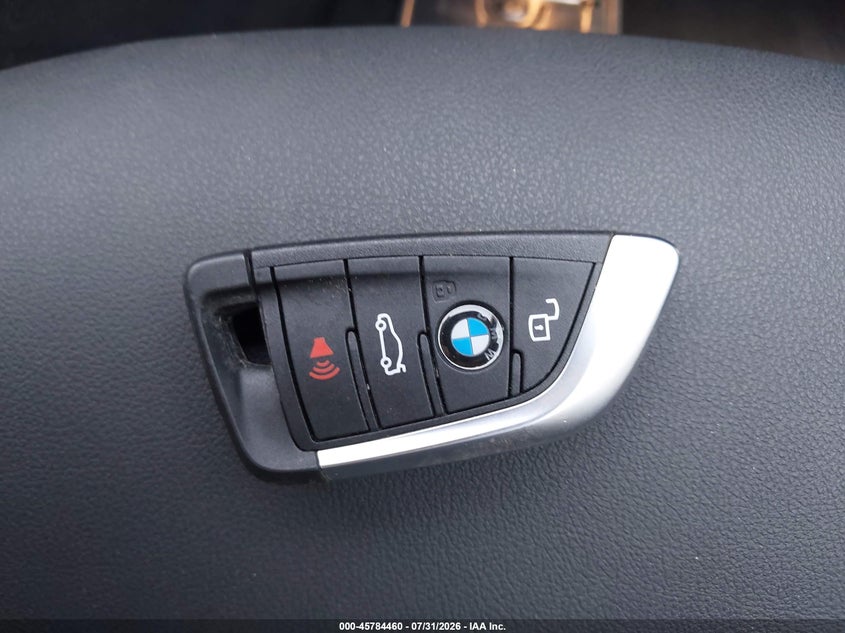BMW I4 GRAN COUPE - zdjęcie 11