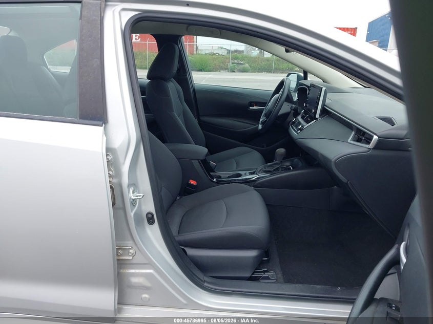 TOYOTA COROLLA - zdjęcie 5