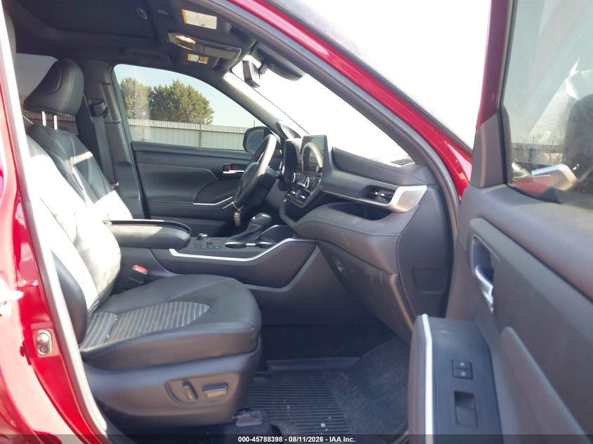 TOYOTA HIGHLANDER - zdjęcie 5