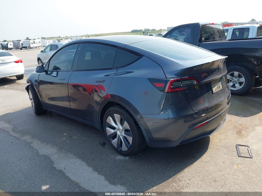 TESLA MODEL Y - zdjęcie 3