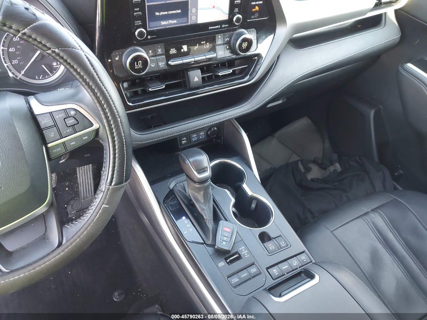 TOYOTA HIGHLANDER - zdjęcie 11