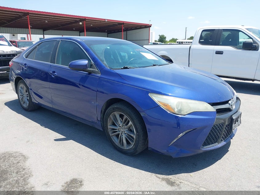 TOYOTA CAMRY - zdjęcie 1