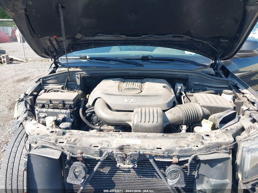 JEEP GRAND CHEROKEE - zdjęcie 10