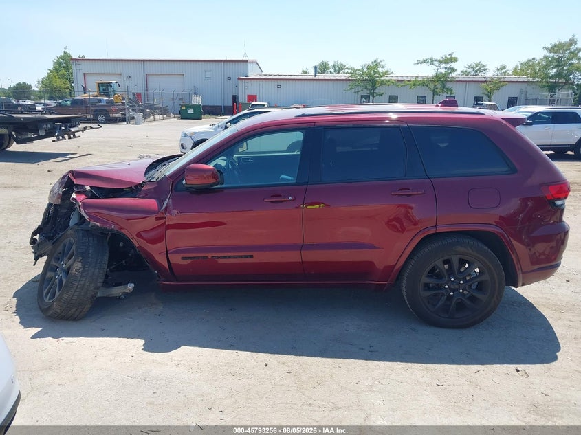 JEEP GRAND CHEROKEE - zdjęcie 13