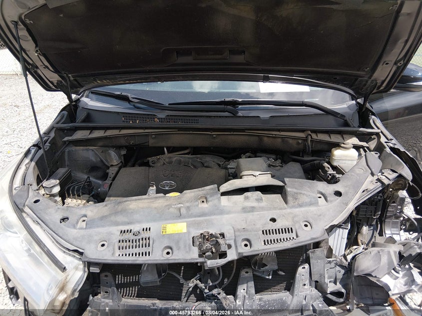 TOYOTA HIGHLANDER - zdjęcie 10