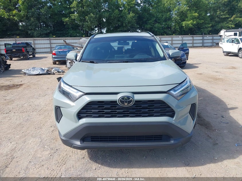 TOYOTA RAV4 - zdjęcie 12