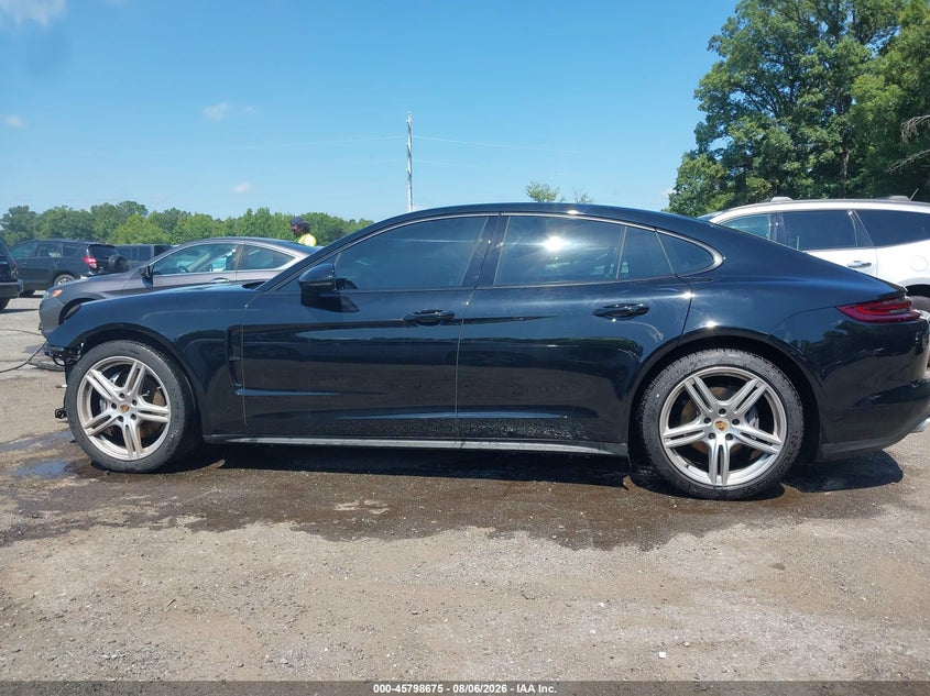 PORSCHE PANAMERA - zdjęcie 15