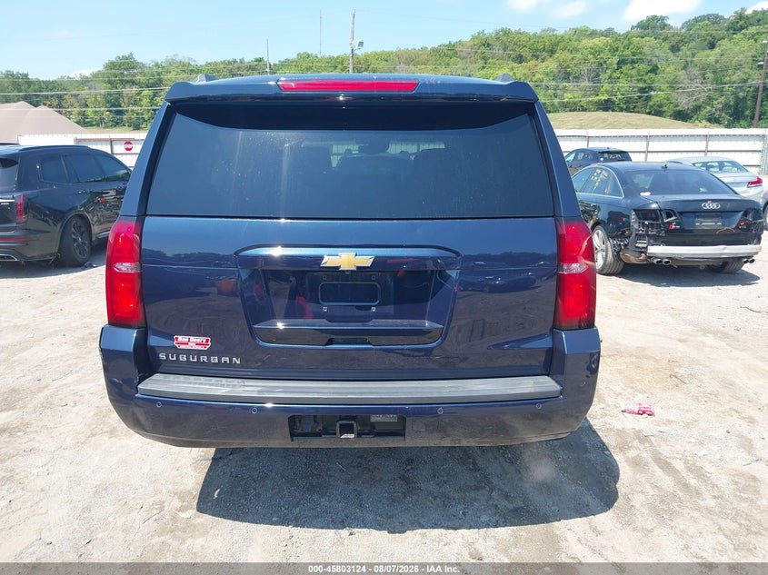 CHEVROLET SUBURBAN - zdjęcie 16