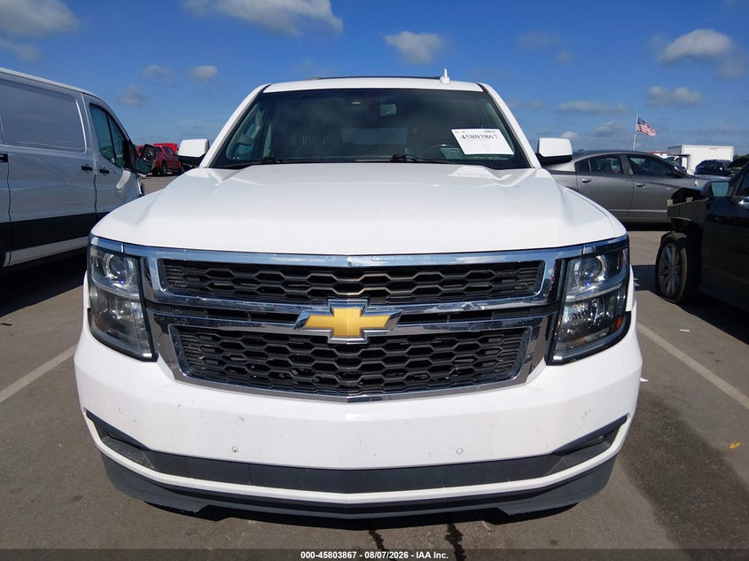 CHEVROLET SUBURBAN - zdjęcie 6