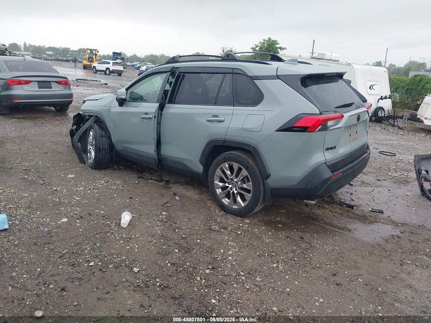 TOYOTA RAV4 - zdjęcie 3