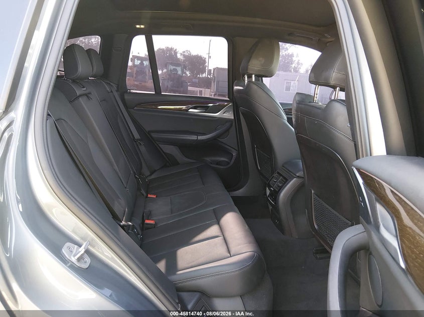 BMW X3 - zdjęcie 8