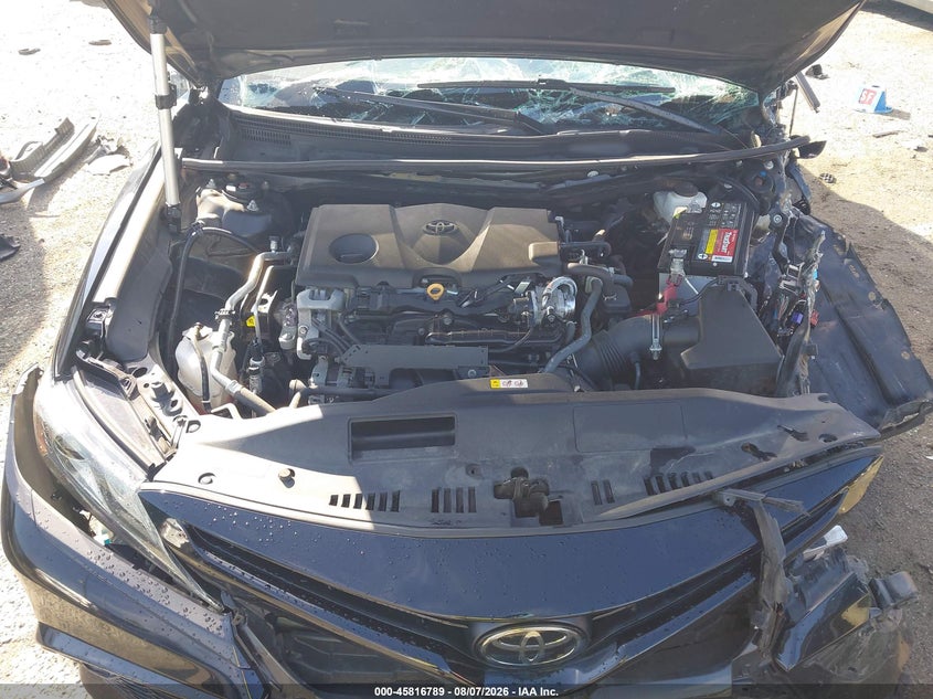 TOYOTA CAMRY - zdjęcie 10