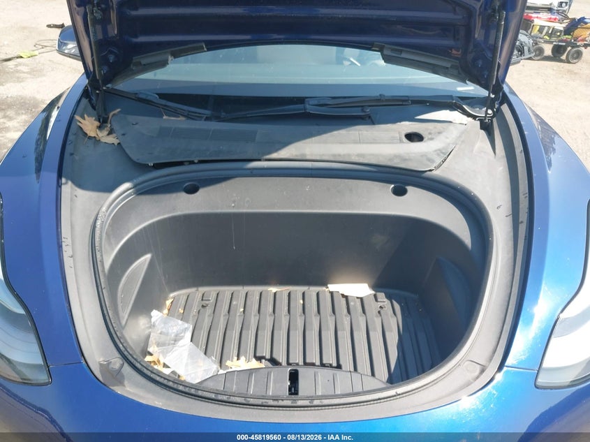 TESLA MODEL 3 - zdjęcie 10