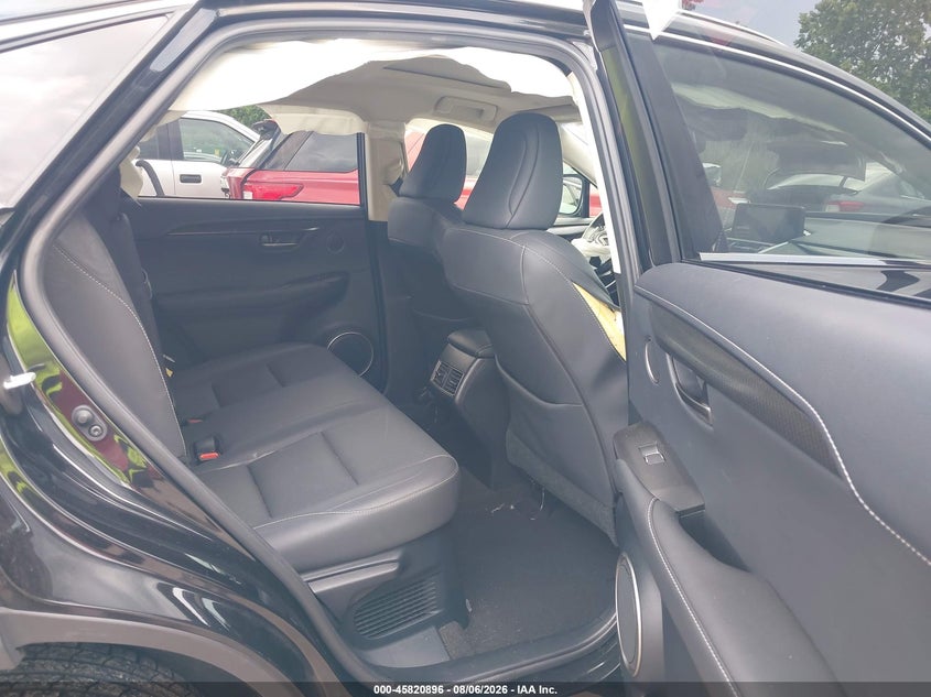 LEXUS NX 300 - zdjęcie 8