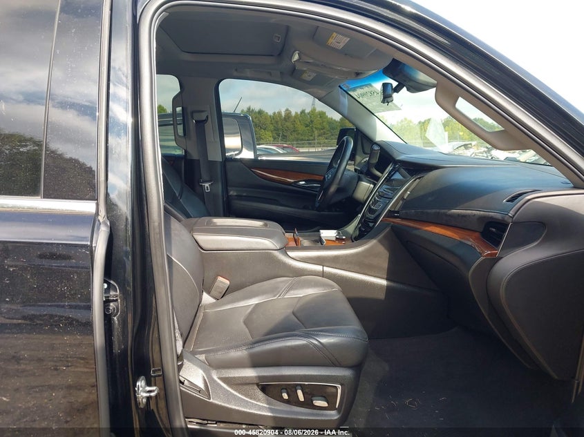 CADILLAC ESCALADE - zdjęcie 5