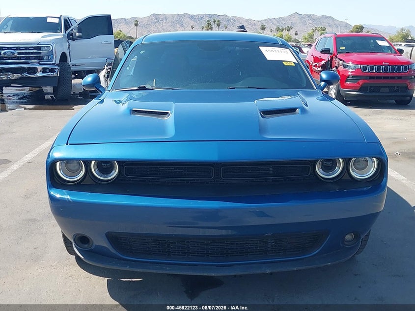DODGE CHALLENGER - zdjęcie 12