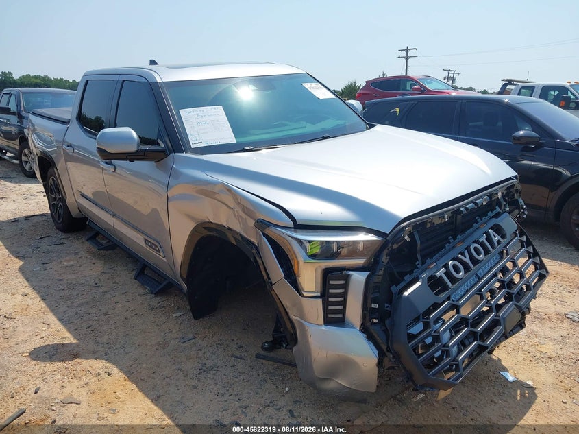 TOYOTA TUNDRA - zdjęcie 1