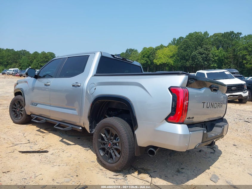 TOYOTA TUNDRA - zdjęcie 3
