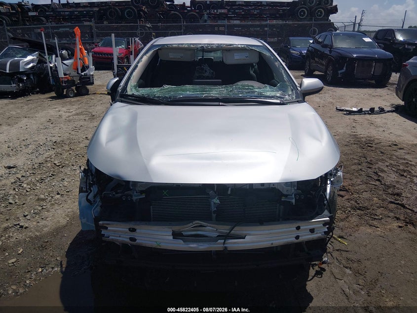 TOYOTA COROLLA - zdjęcie 12