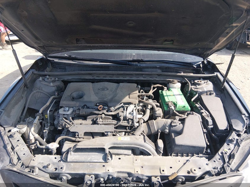 TOYOTA CAMRY - zdjęcie 10