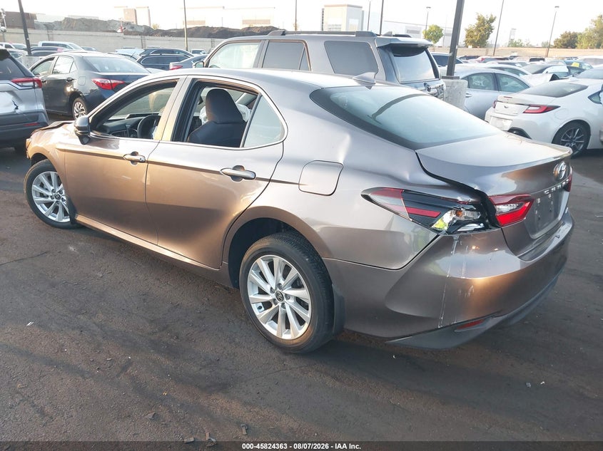 TOYOTA CAMRY - zdjęcie 3